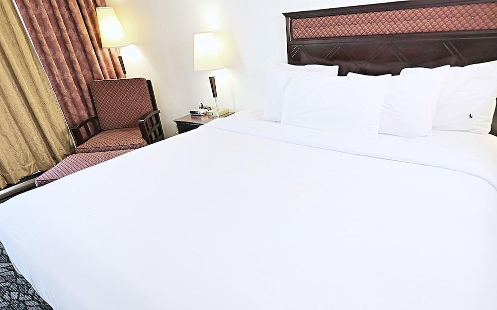 Lelux Hotel Montréal Eksteriør bilde