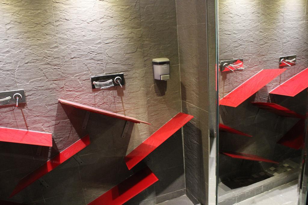 Lelux Hotel Montréal Eksteriør bilde