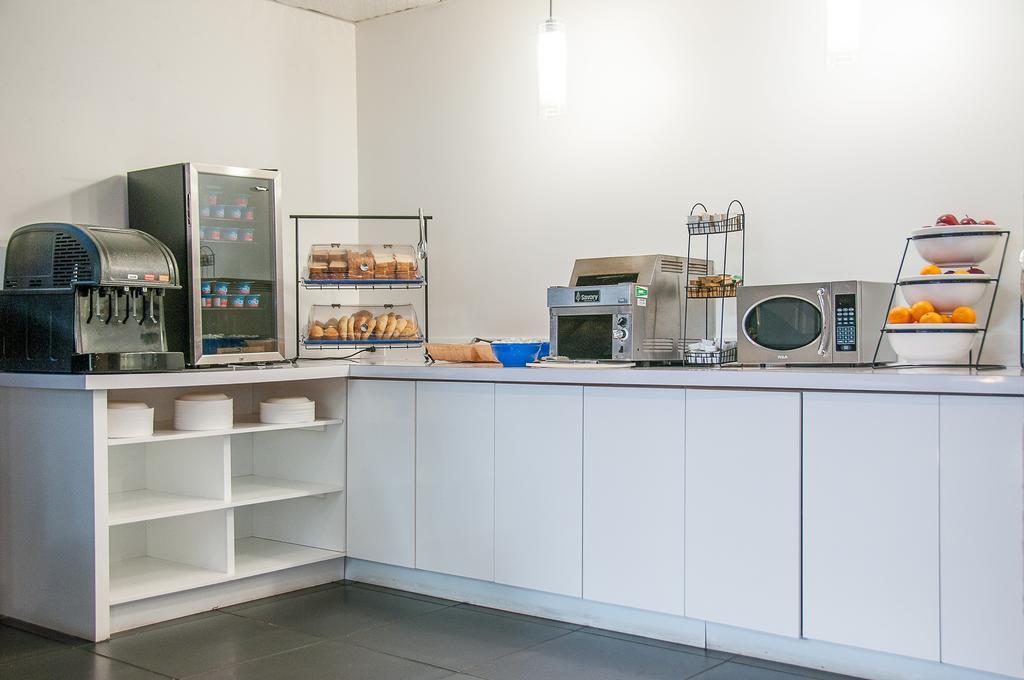 Lelux Hotel Montréal Eksteriør bilde